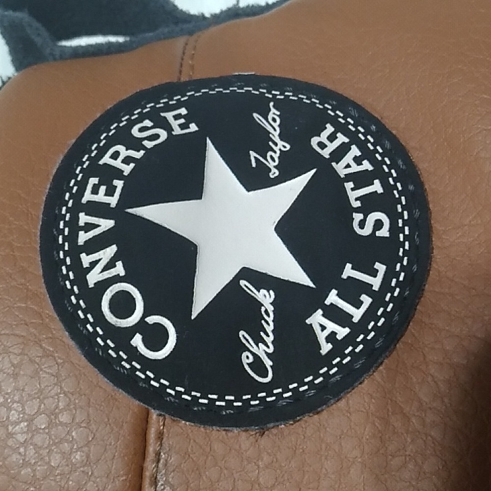 SALE! Converse Chuck Taylor All Star Hi Top Shoes Sz.11.5 Gently Worn (#333) - Picture 9 of 15